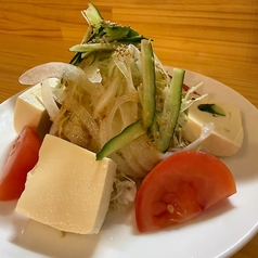 豆腐サラダ