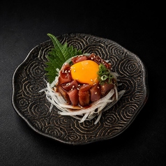 3.本鮪ユッケ