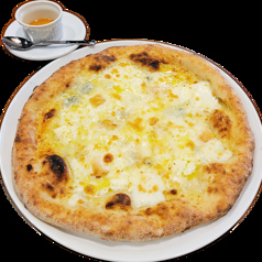 クアトロフォルマッジ