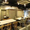 3階 4名掛けテーブル席×4