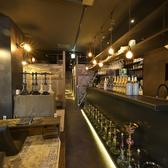 当店では、無料のWi-Fiを完備しております！仕事やお勉強をしながら、快適にお過ごしいただけます。友人との会話やリラックスした時間を楽しむ合間に、ぜひご利用ください。快適な環境で特別なひとときをお楽しみいただけます♪