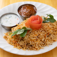 本格南インド料理をご堪能♪