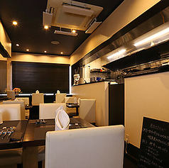 GastroBar La Roja ガストロバルラロハの雰囲気1