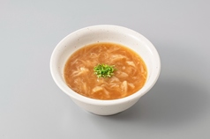 旨味重なるオニオンスープ