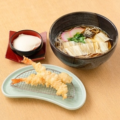 大海老天ぷらと湯葉入り黒豆にゅうめん