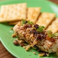 料理メニュー写真&nbsp;季節のフルーツ生ハムとふわふわゴルゴンゾーラチーズ