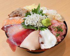海鮮十種丼