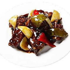 黒酢酢豚/鶏軟骨の香辣炒め(2辛)