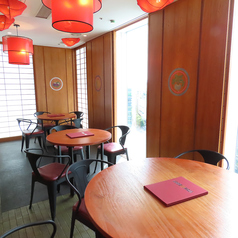 ガチ中華FOODHALL　エソラ池袋店の雰囲気2