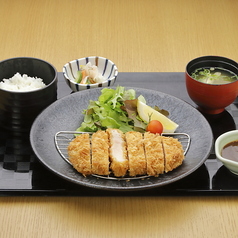 三元豚とんかつ定食