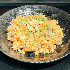 牛肉たっぷりガーリックライス