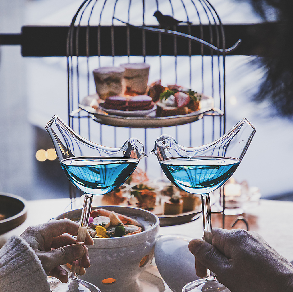 ご予約は公式HPよりhttps://www.opefac.com/restaurant/u_bluebird/