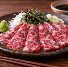 馬カルビ刺