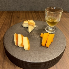 自家製燻製チーズ3種