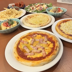 個室カラオケへその特集写真