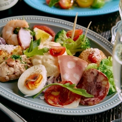 前菜盛り合わせ