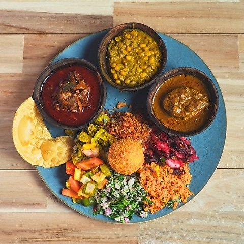 ViK[f RICE & CURRY lcJX