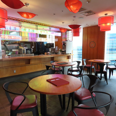 ガチ中華FOODHALL　エソラ池袋店の雰囲気3