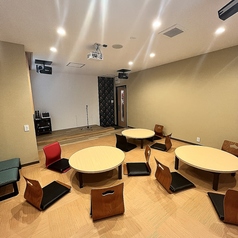 個室カラオケへその特集写真