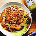 料理メニュー写真&nbsp;【食べ応え抜群】もちもち食感がクセになる！こだわりの太麺チャプチェ