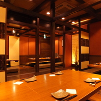 「最大32名様」でフロアの一部を宴会場でご利用可。