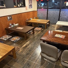 【店舗貸切大歓迎!】月~木曜日は10名様~、金・土・日・祝日は20名様~で店舗貸切を承ります!会社のご宴会や打ち上げ、同窓会など、周りを気にせずプライベートな空間でお酒とお食事をお楽しみいただけます。人数やご予算など、まずはお気軽にご相談ください♪