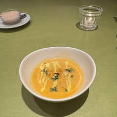 【スープ】赤ピーマンとトマトのクリームポタージュ