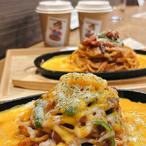 THE名古屋飯！本気の鉄板ナポリタンが食べられるCAFE &nbsp;BAR！
