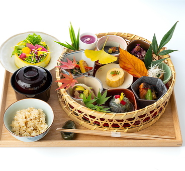 お米と小鉢 ごえんだまのおすすめ料理1