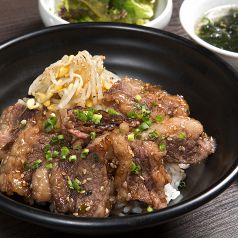 サクッと！それでいてガッツリと！丼メニューはいかが？