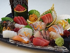 新鮮お造り豪快盛り合わせ