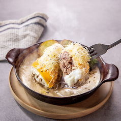 チーズたっぷり フォンデュ風 ビーフハンバーグ