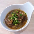 料理メニュー写真&nbsp;国産牛すじこんにゃく煮込み