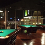 ビリヤード6台ございます。