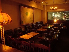 当店では、貸切にも対応しており、20名～50名様、さらに50名様以上の大人数にも柔軟に対応可能です。貸切にすることで、周囲の目を気にせず、皆様で楽しいひとときをお過ごしいただけます。特別なイベントやパーティーに最適なこの空間で、心温まる思い出を作りませんか？詳しい情報はお気軽に店舗までお問い合わせください