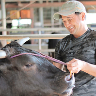 牧場から届く銘柄牛の旨みを堪能する一皿をご提供。