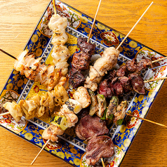 ＜串焼き盛り合わせ＞