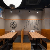 海鮮、ときどき炉端。大衆酒場　魚々炉-ととろ-　三宮店の雰囲気3