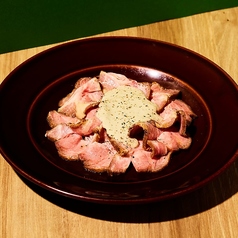 豚低温調理トンナートソース