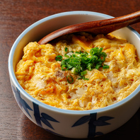 〆に絶対食べてほしい！卵の甘みが染みわたる特製クッパ