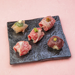 オーダーしたら、あなたの目の前で豪快に炙る演出！ぜひ、動画におさめて♪