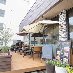 【★ワンちゃんと同伴のお客様専用テラス席です★】Dogterrace席は予約制です。11:30～13:30 / 17:00~19:00※予約なしのお客様はスタッフにお声かけ下さい。利用可能時間をご説明いたします。