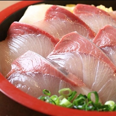 鹿児島料理×本格焼酎 どん薩摩 丸の内店の特集写真