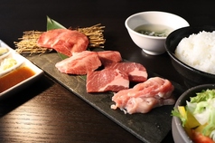 伝承焼肉TUWAMONOのコース写真