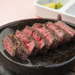 国産牛の旨み爆発！噛めば噛むほど、ジューシーな味わい！！！