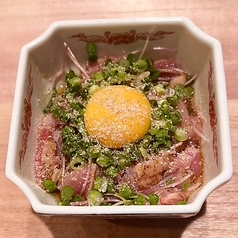 朝引き鶏ももささみユッケ