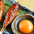 料理メニュー写真&nbsp;名物　手作りつくね（卵黄付）