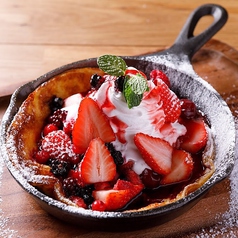 Dutch baby Pancake ストロベリー