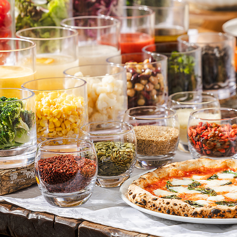 駅近のサルヴァトーレで【記念日】【女子会】【ママ会】☆オーダーブッフェ新登場！