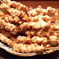 とりの蔵名物！炭火焼き鳥をご賞味ください！